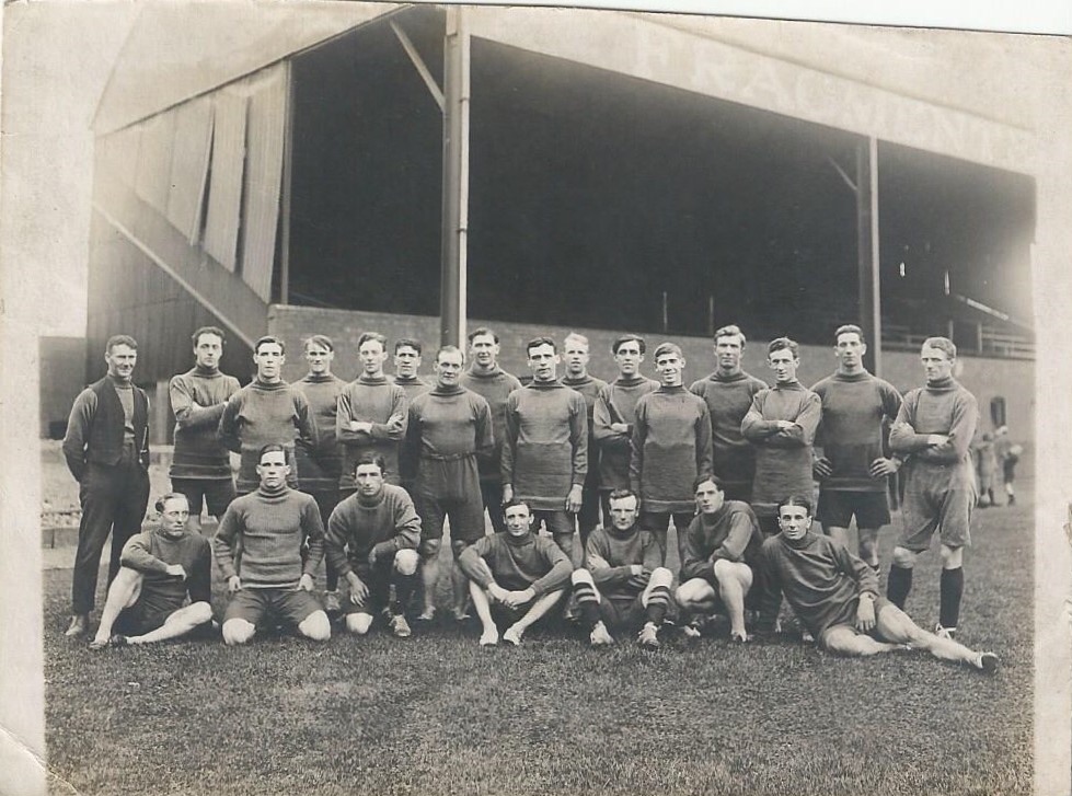 1920 Squad Photo.jpeg