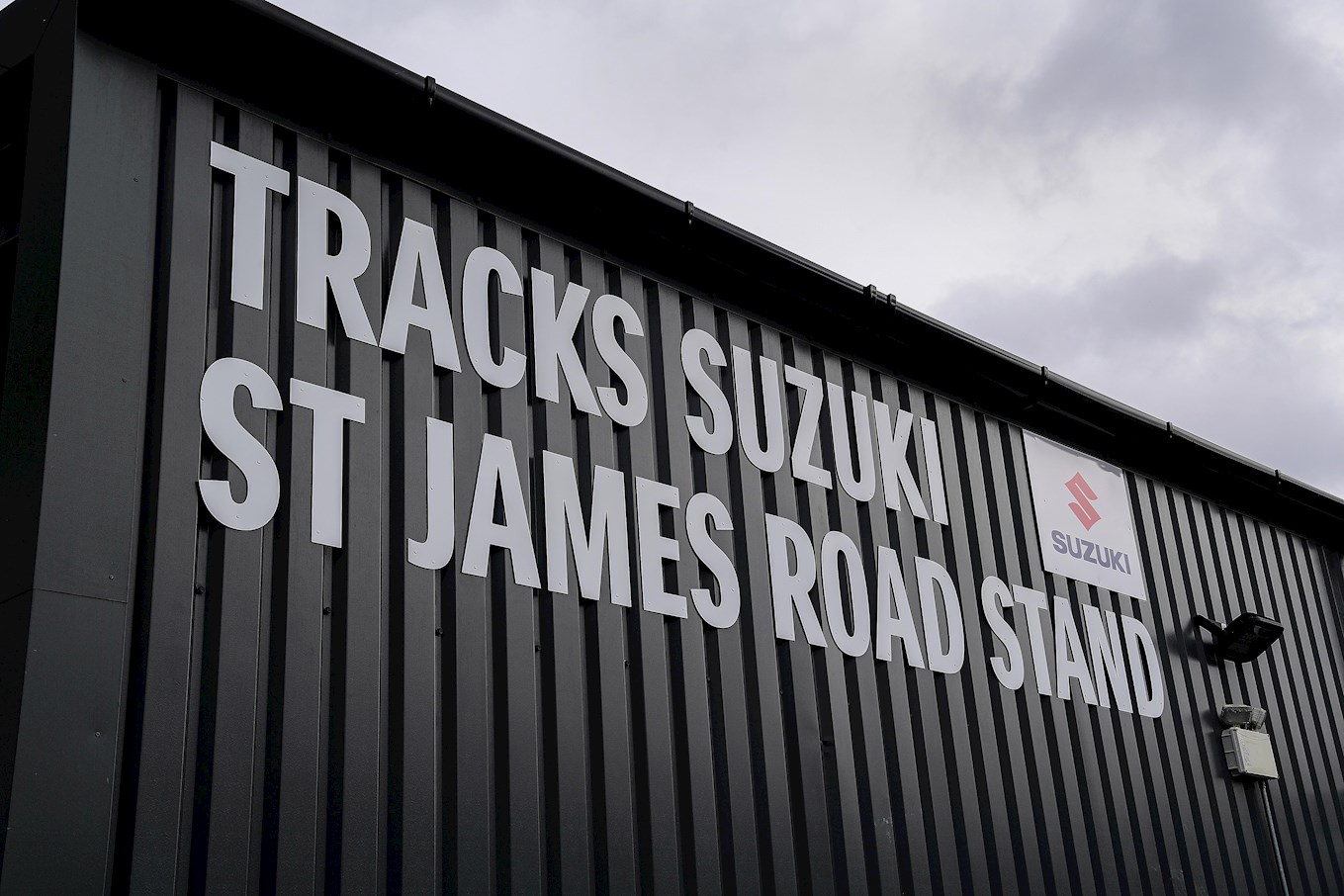 Tracks22.jpg
